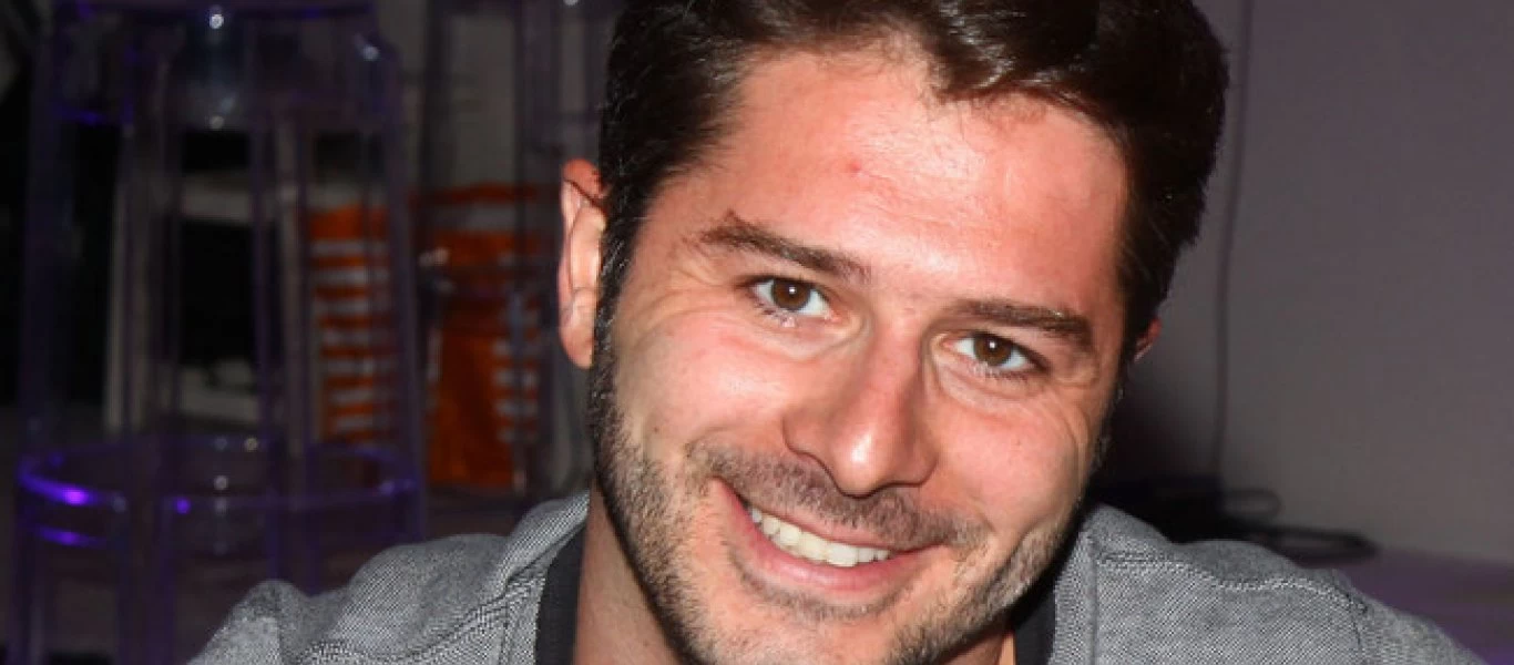 Στο κόκκινο χαλί με τη σύντροφό του ο Αλέξανδρος Μπουρδούμης - Φωτογραφίες από Βενετία (φωτο)